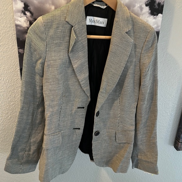Beautiful MaxMara blazer - Picture 1 of 2
